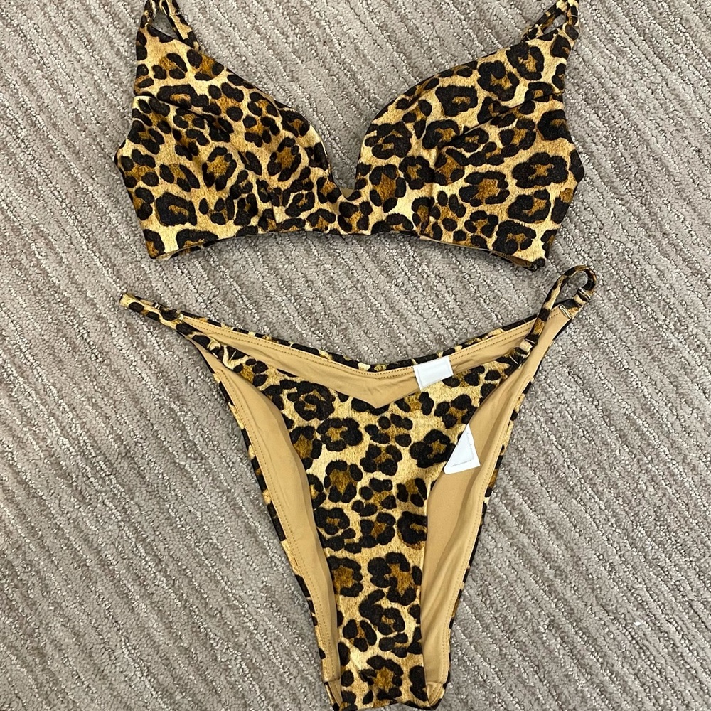 Zimmermann Women's Leopard-print Bikini set size 0/XS